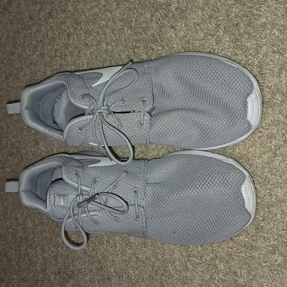 Nike Roshe one shoes size 11.5